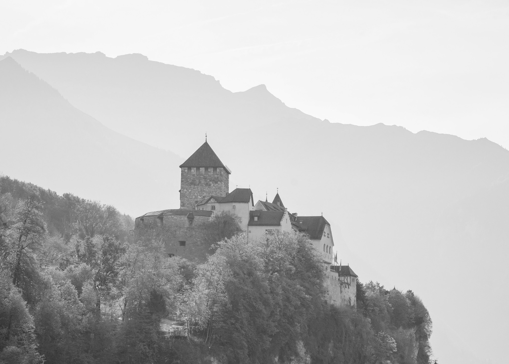 Vaduz LI